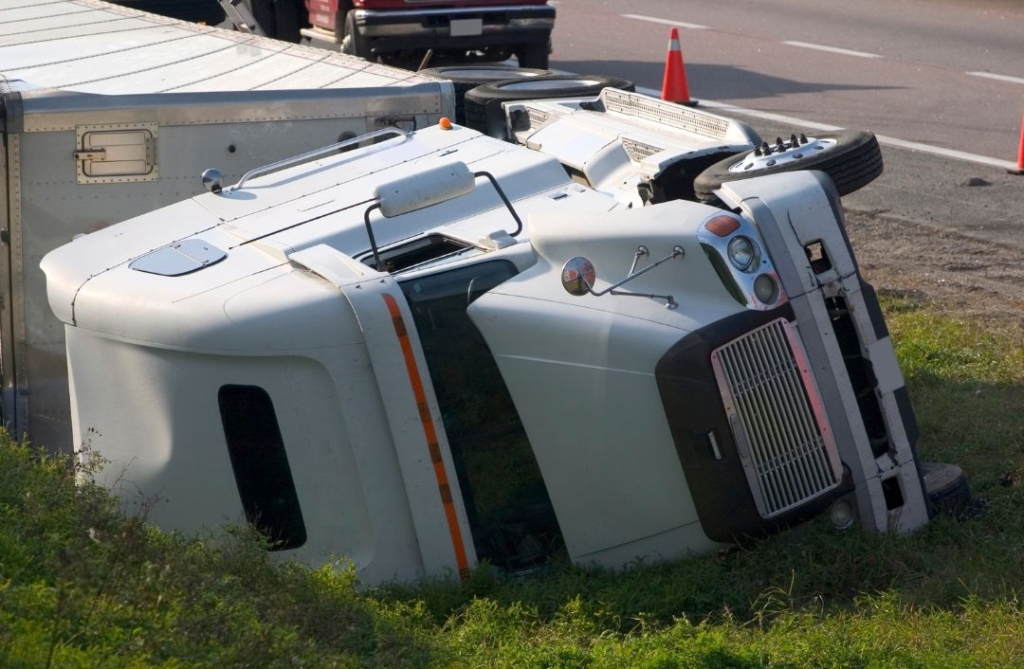 trucking accident lawyer